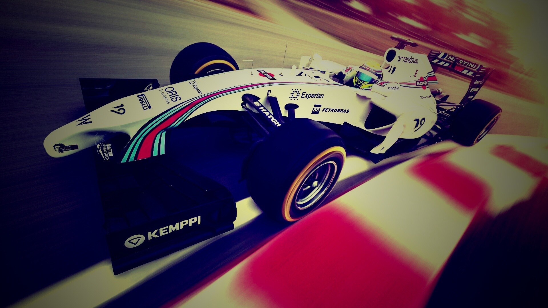 Гоночный болид F1 обои
