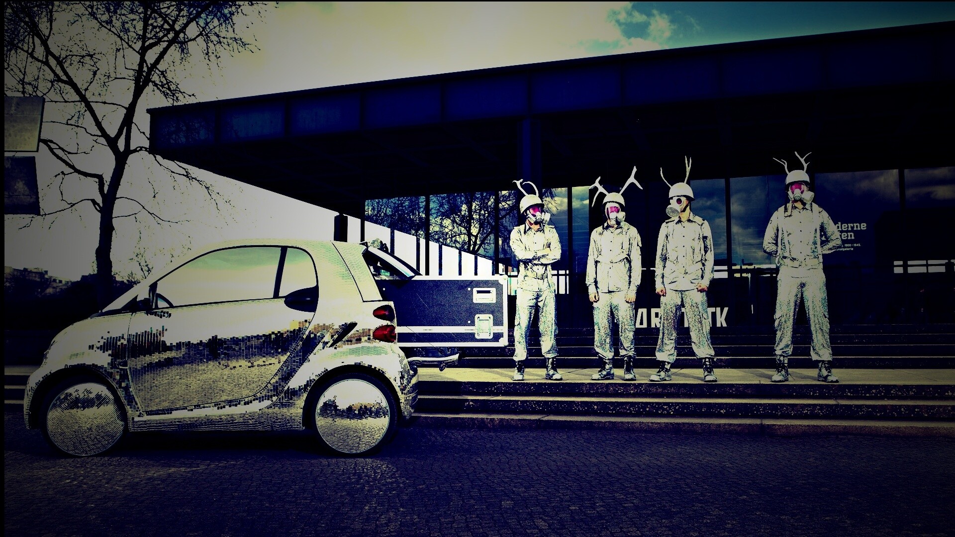 Smart Disco-Ball и 4 оленя обои