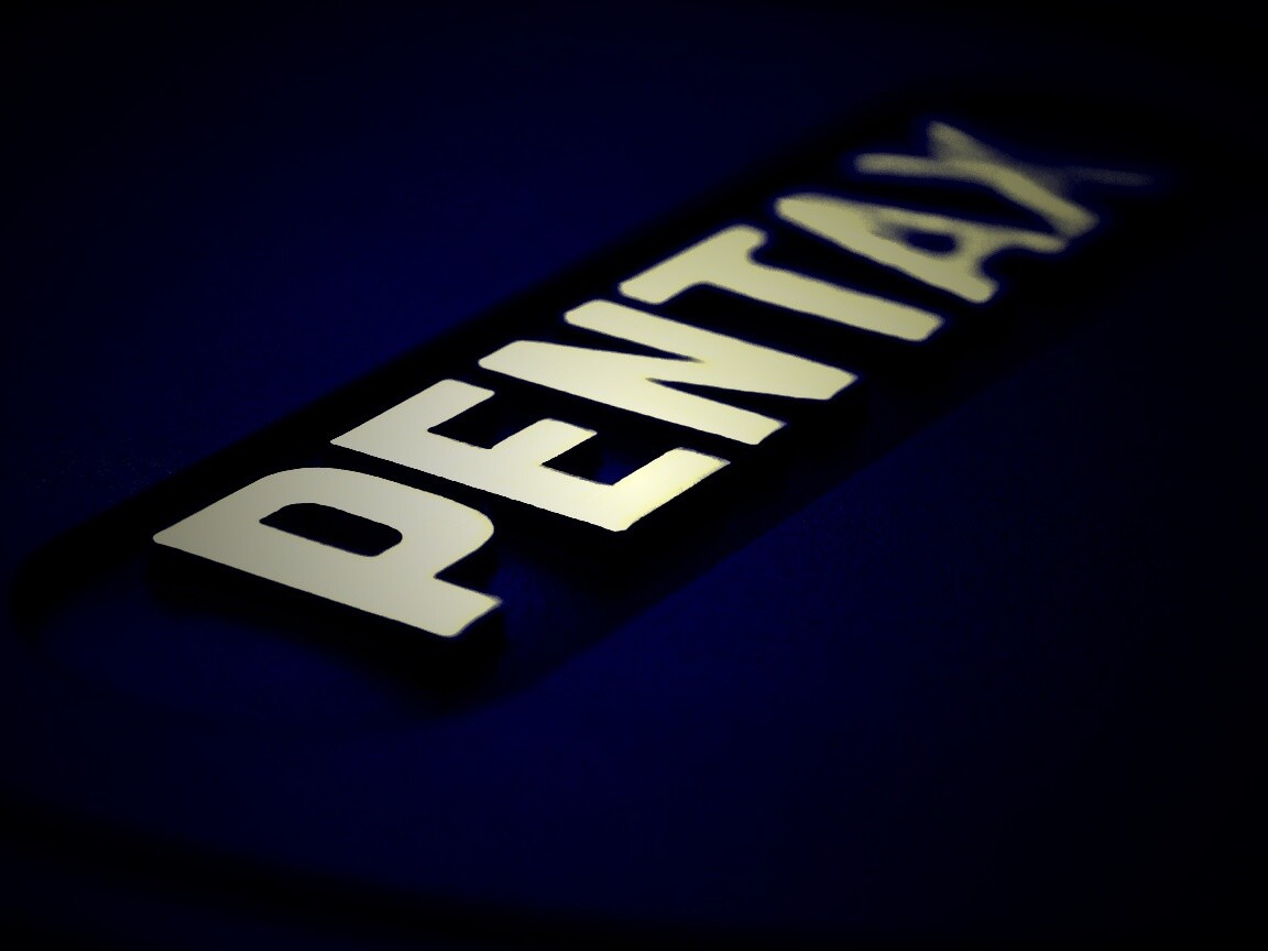 Фотоаппарат пентакс лого обои