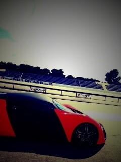 Marussia на треке обои