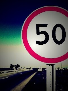 Ограничение скорости 50 км/ч обои