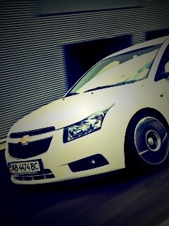 Chevrolet Круз белый седан обои