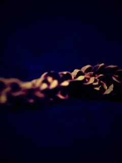 Старая золотая цепь обои