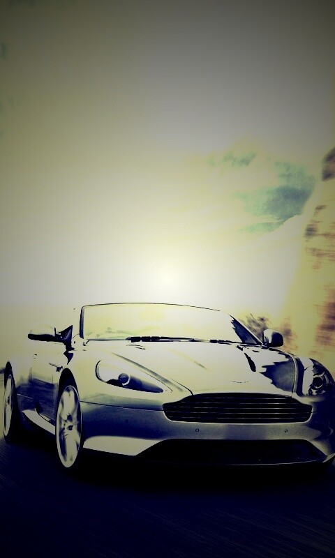 Aston Martin на повороте обои