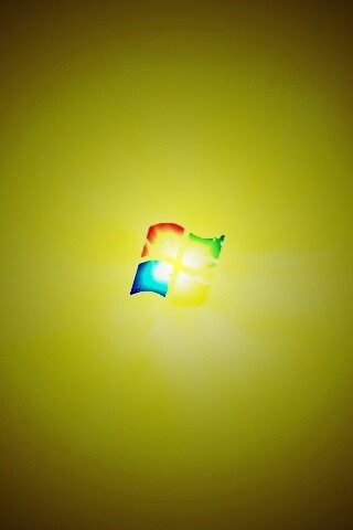Яркий желтый логотип Windows 7 обои