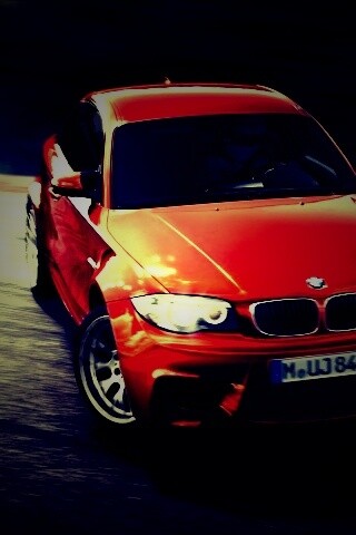 BMW M1 в заносе на треке обои