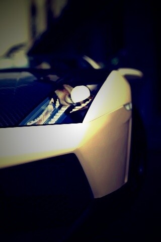 Lamborghini с карбоновым багажником обои