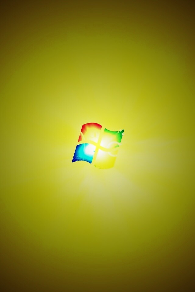 Яркий желтый логотип Windows 7 обои