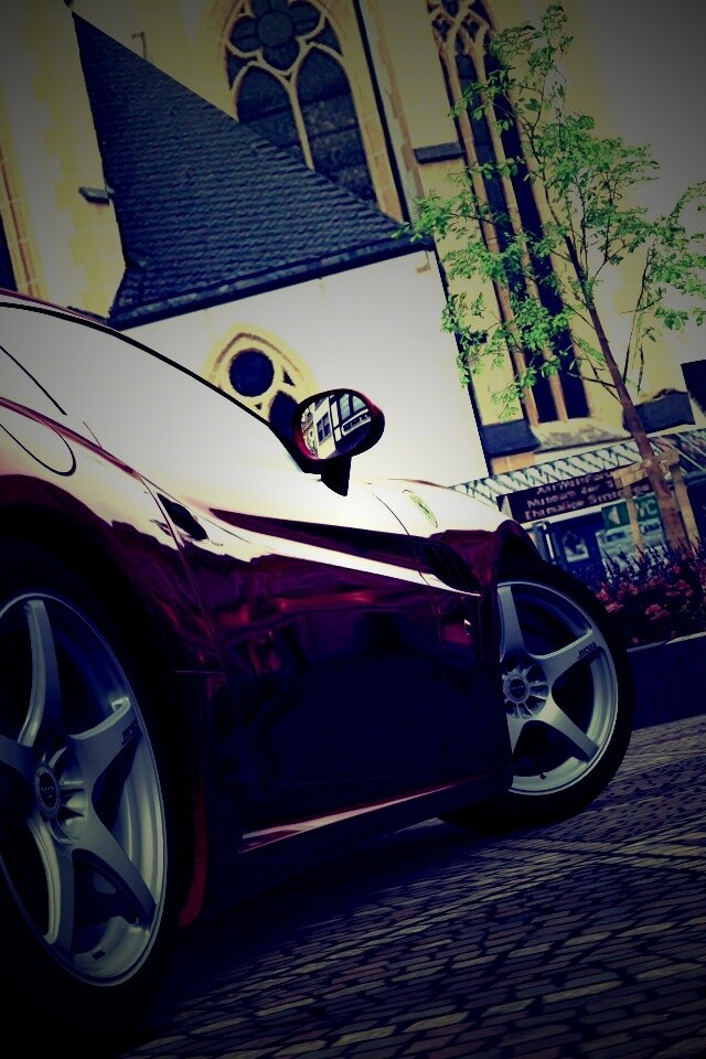 Ferrari на мостовой обои