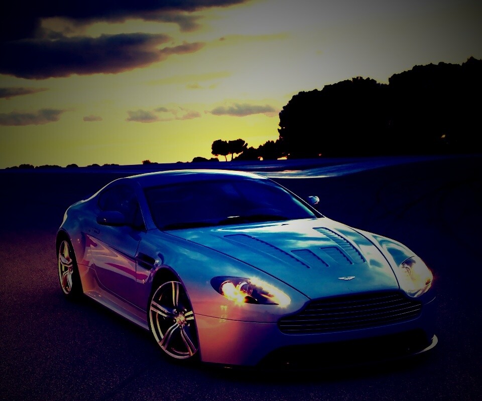 Aston Martin обои