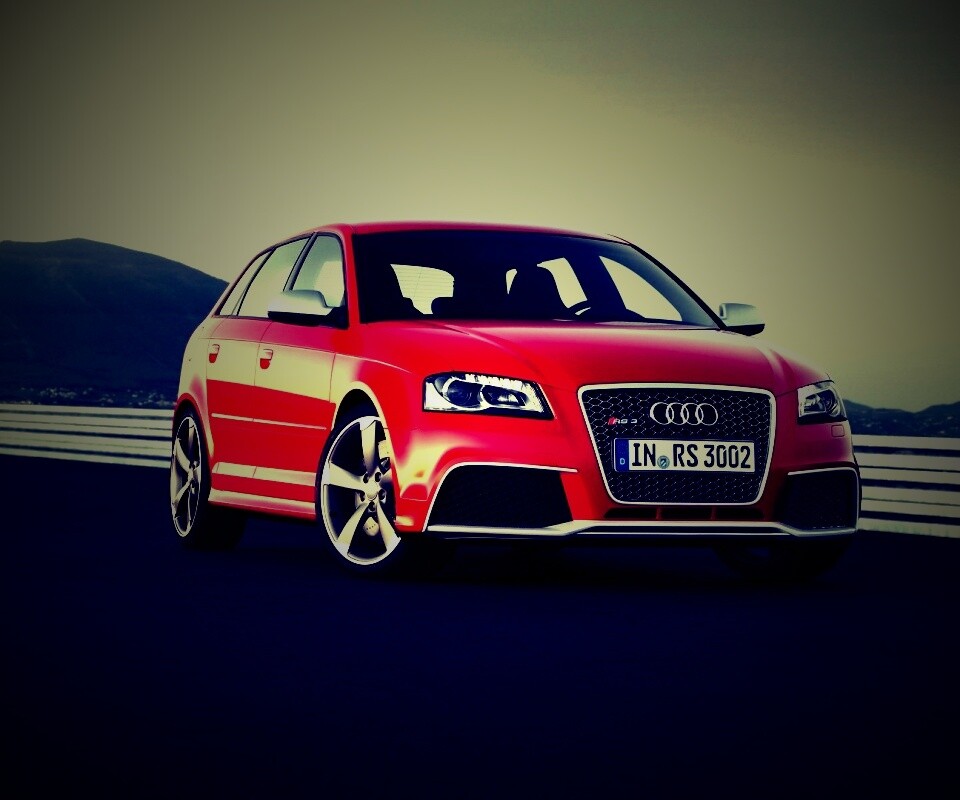 Красная Audi RS3 спереди обои