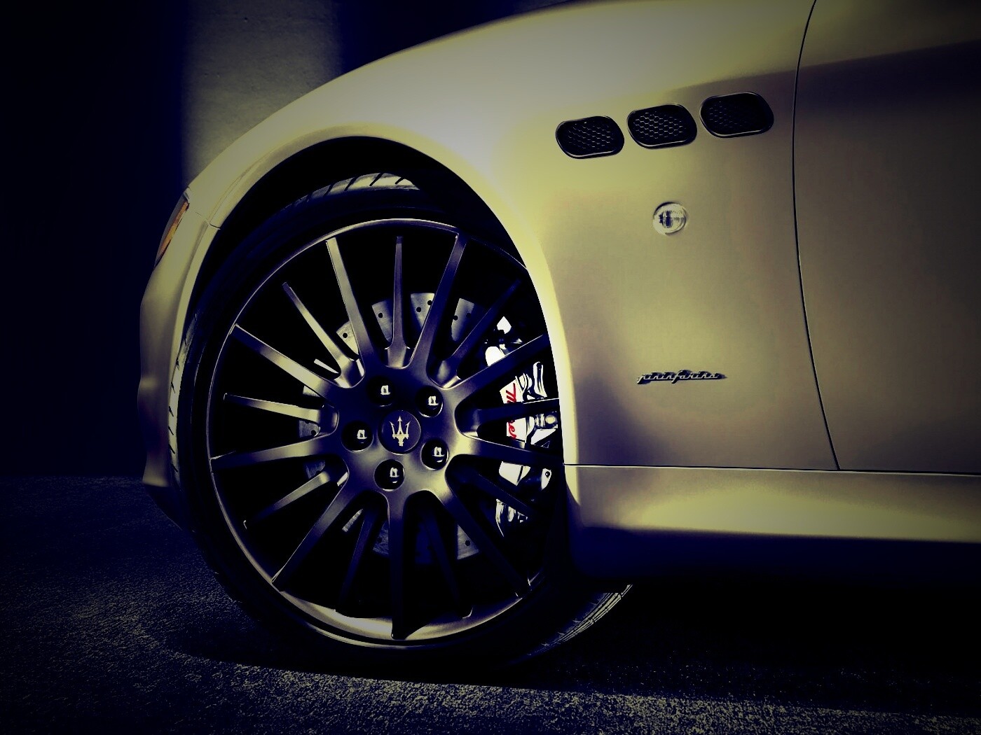 Рендер Maserati Quattropotre обои