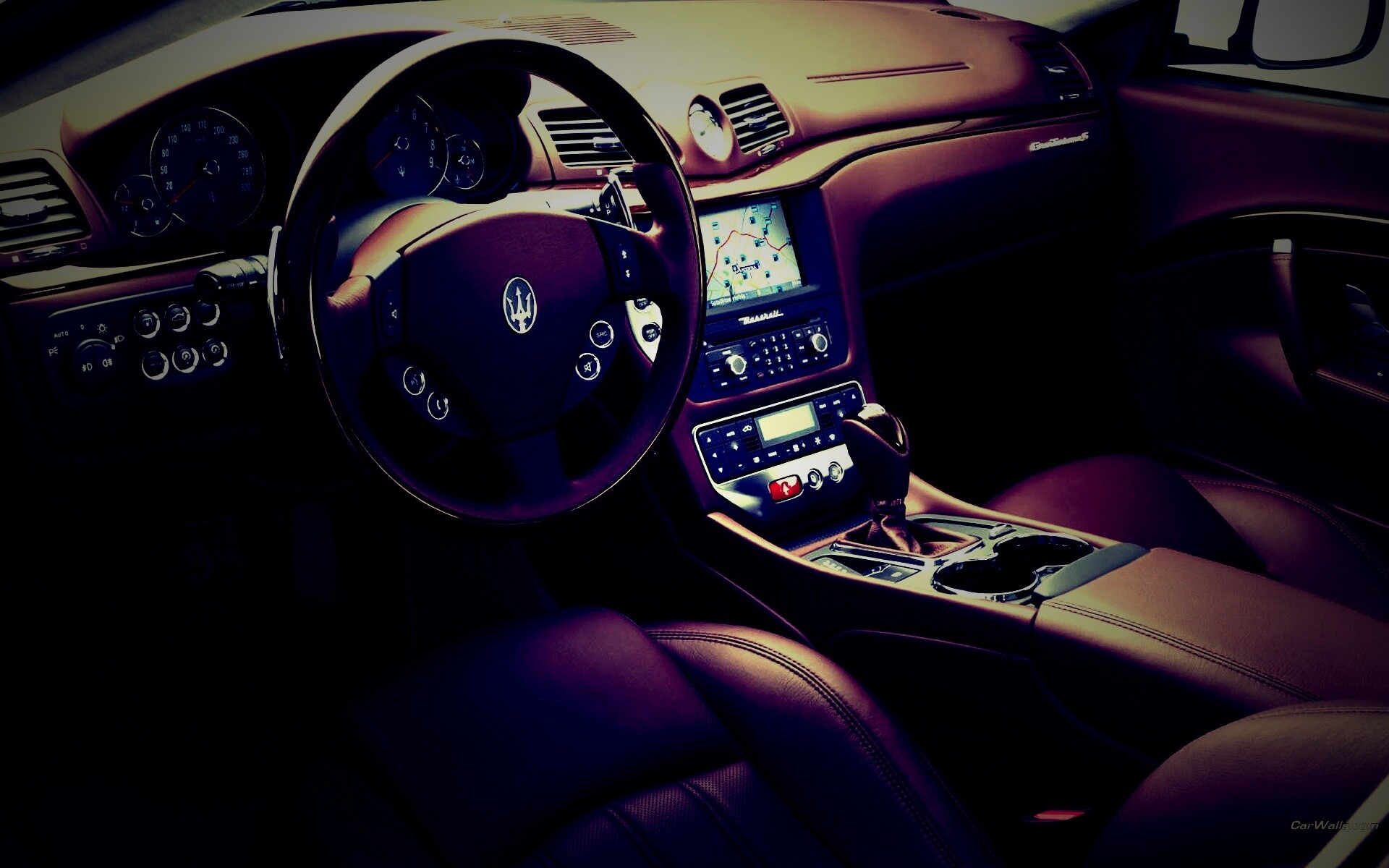 Салон Maserati Granturismo обои