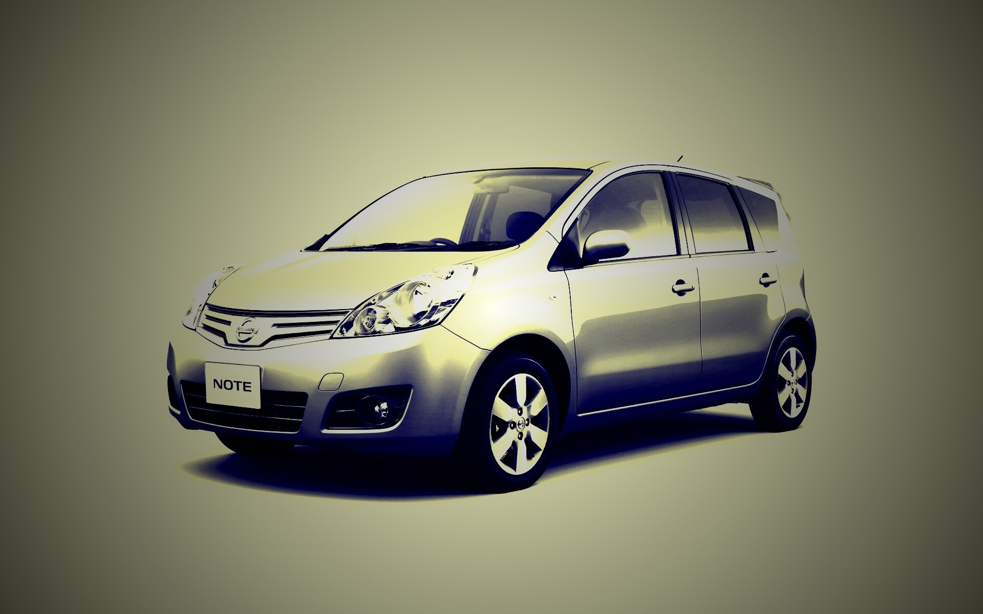 Nissan Note обои