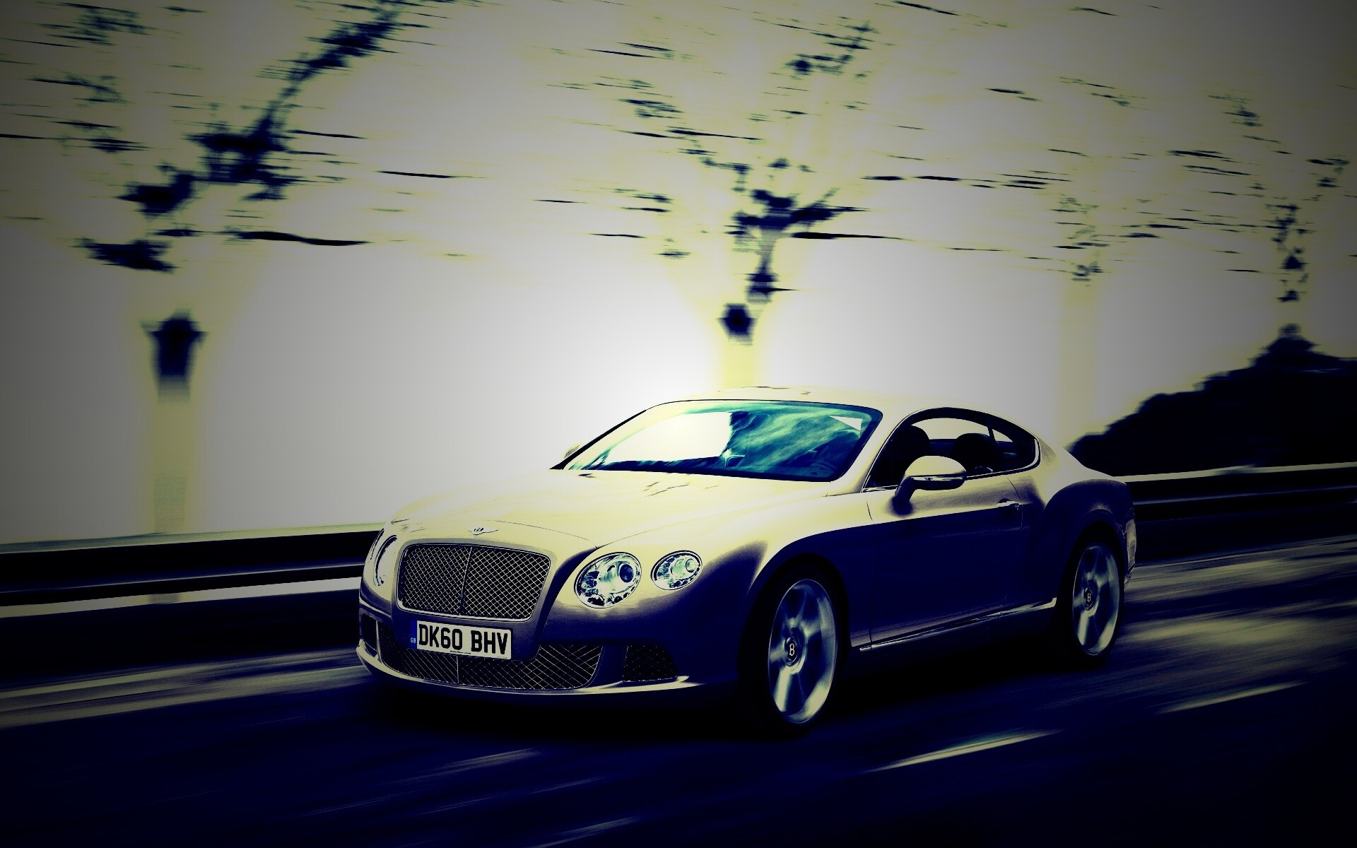 Bentley седан обои