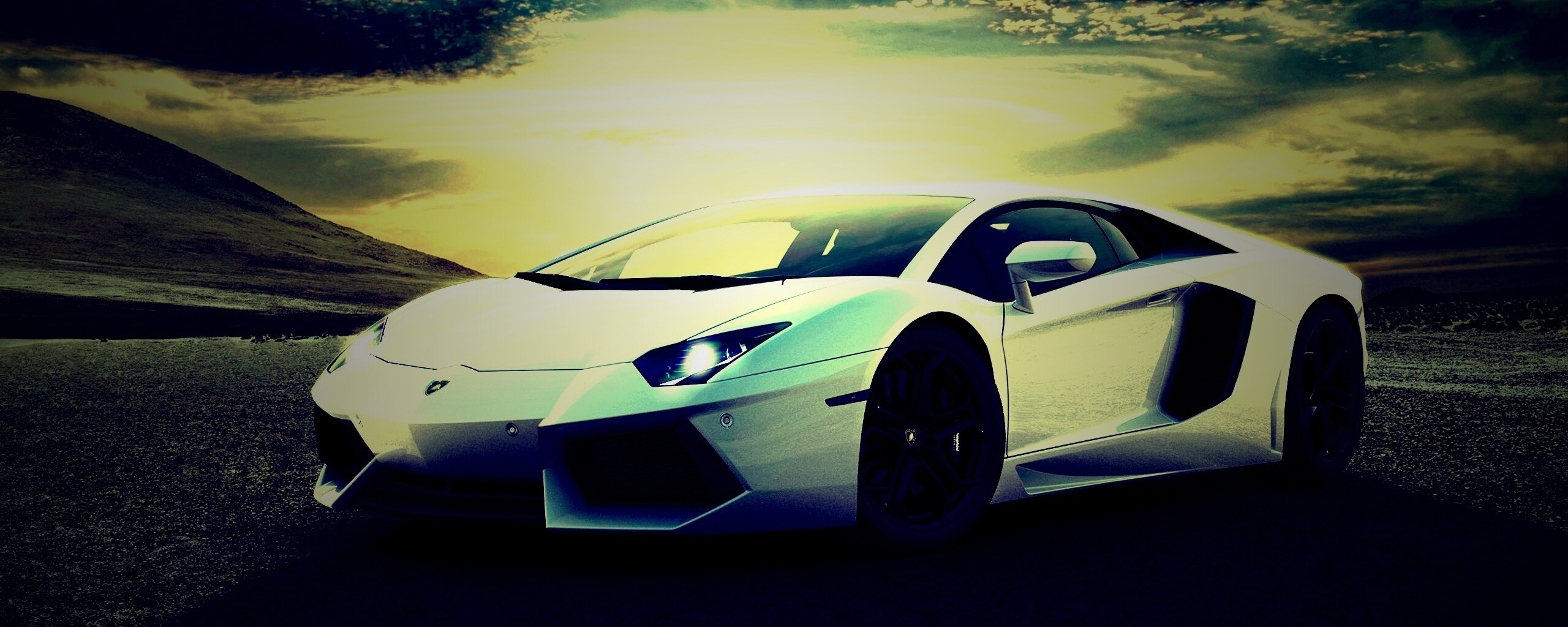 Lamborghini Aventador обои