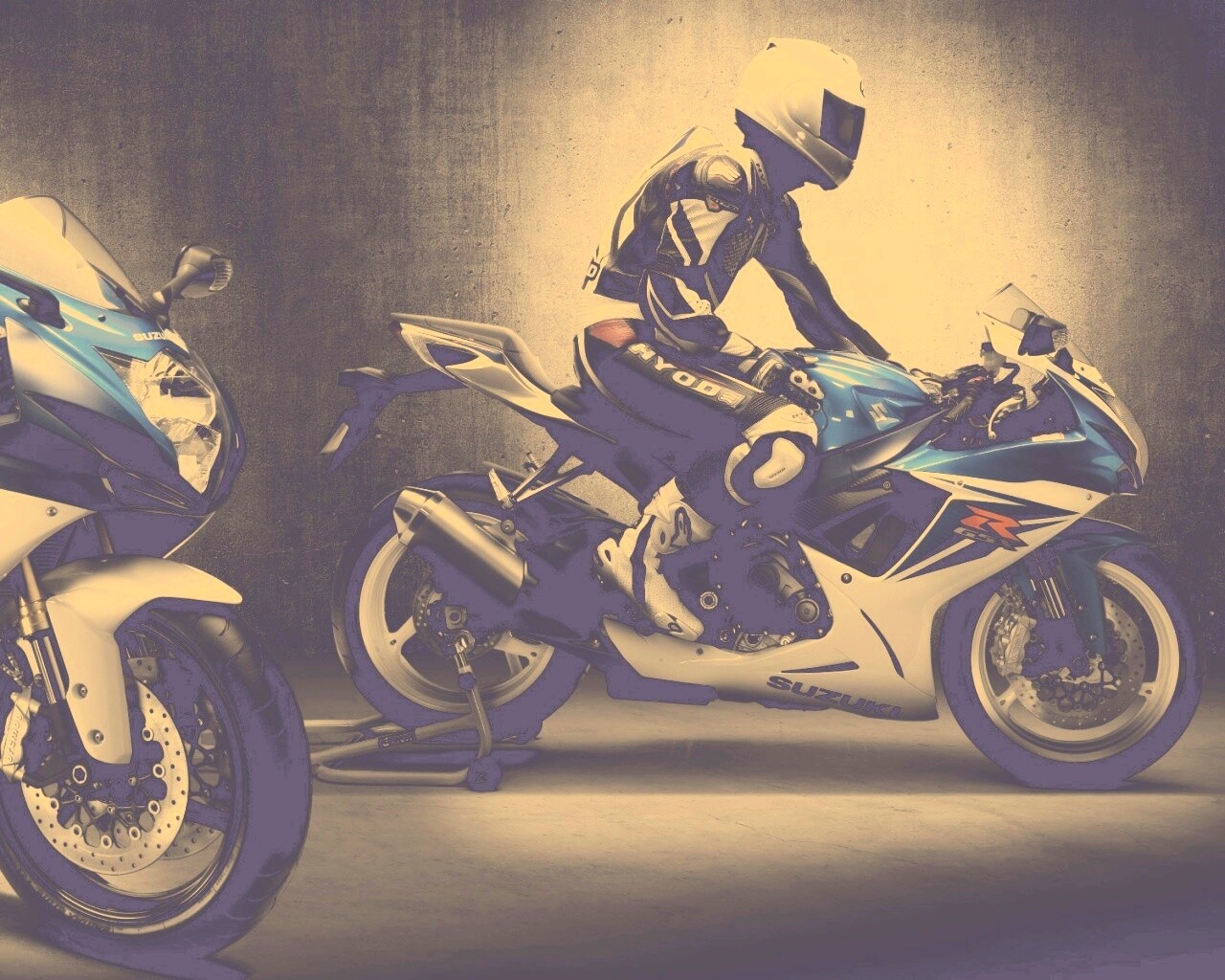 Suzuki и мотоциклист обои