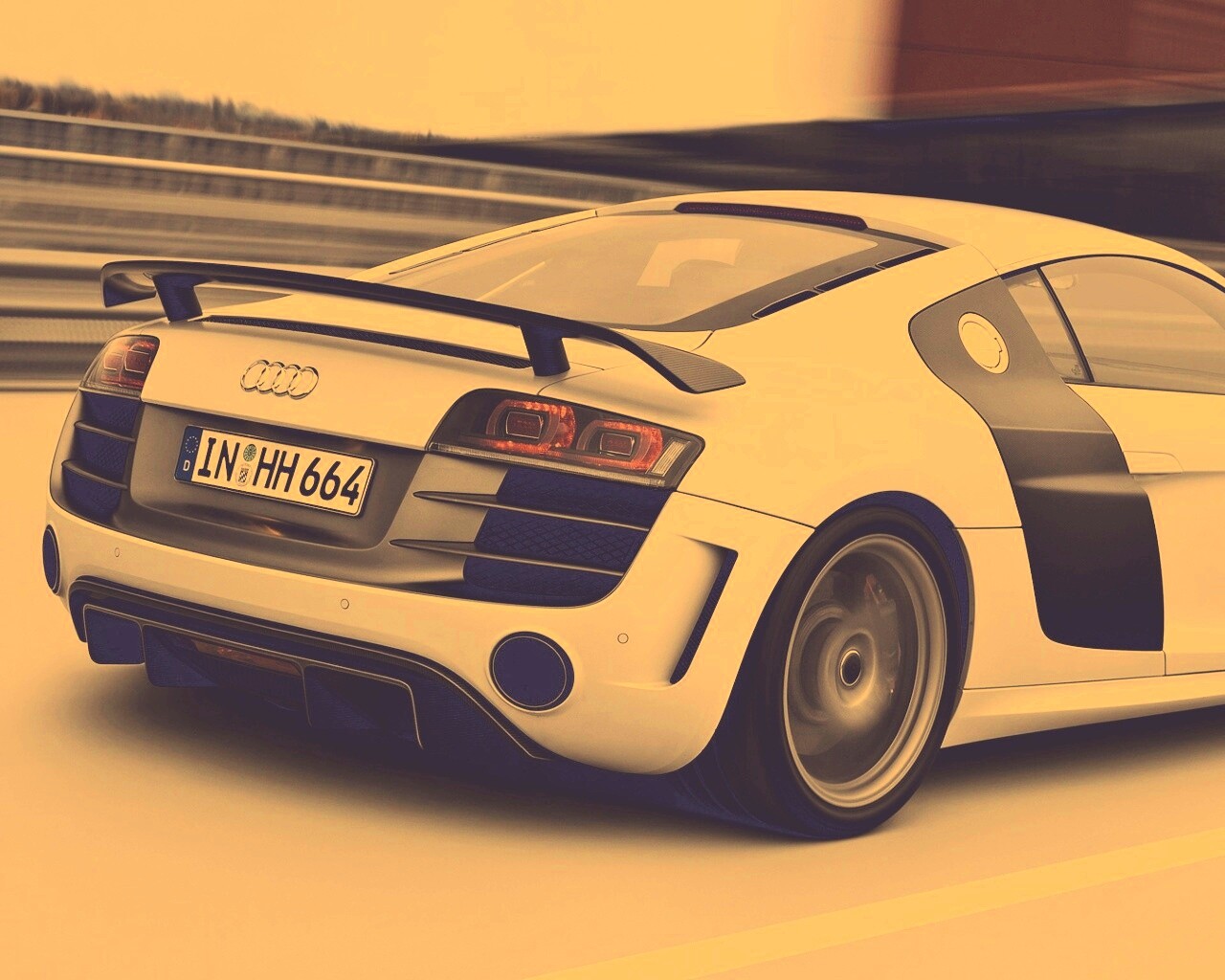 Audi R8 на скоростной трассе обои