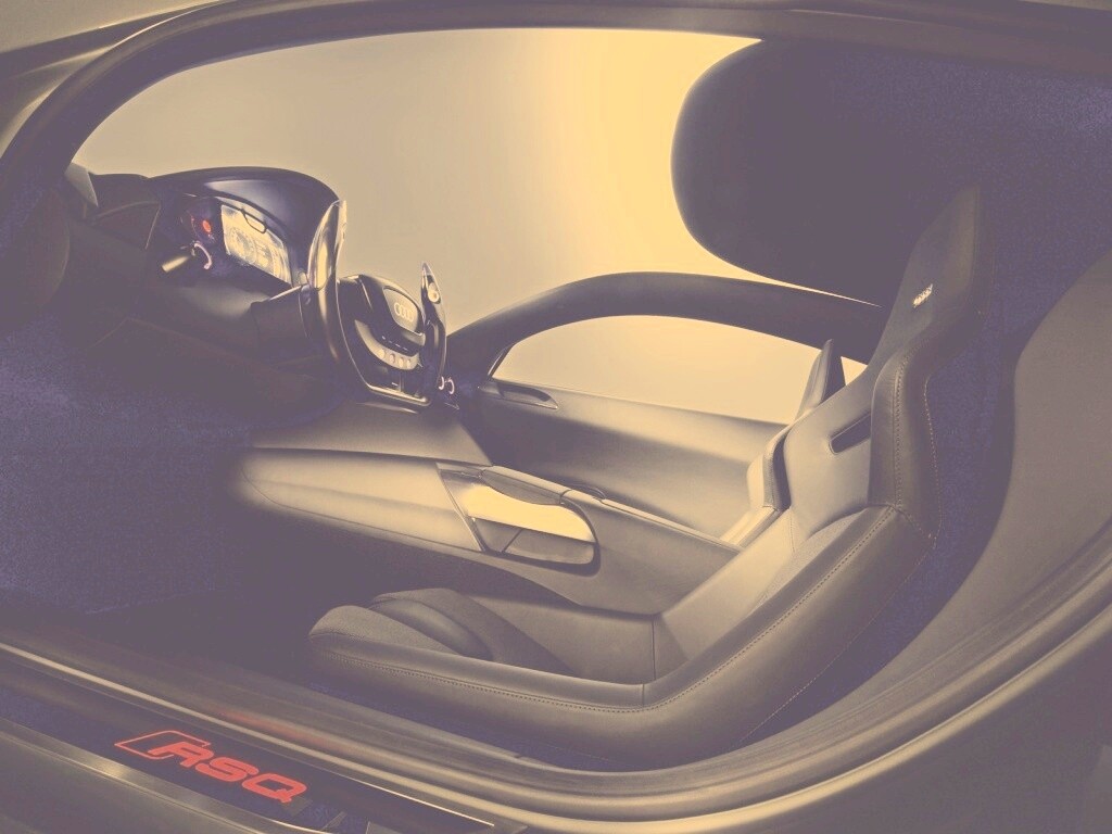 В салоне концепта Audi RSQ обои