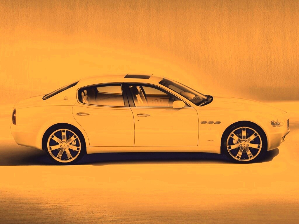 Maserati Quattroporte сбоку обои