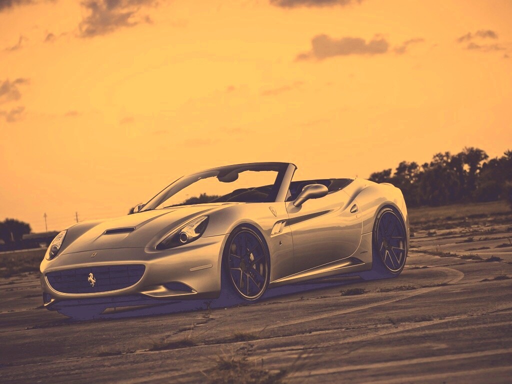 Ferrari на взлетном поле обои