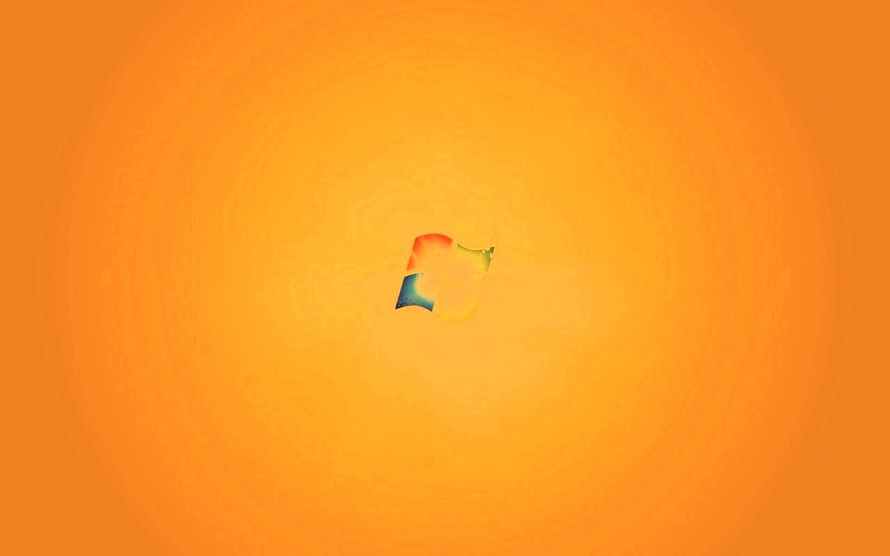Яркий желтый логотип Windows 7 обои