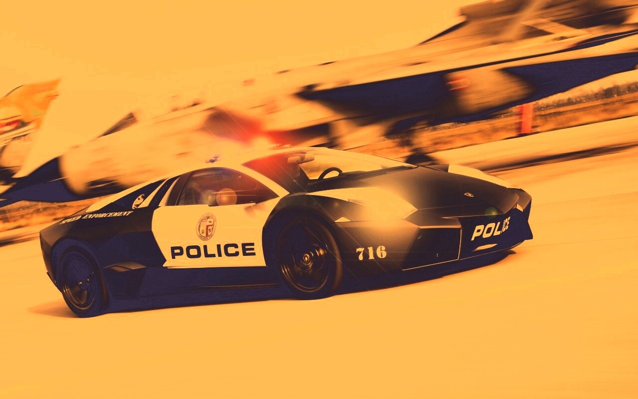 Полицейска Lamborghini из NFS обои