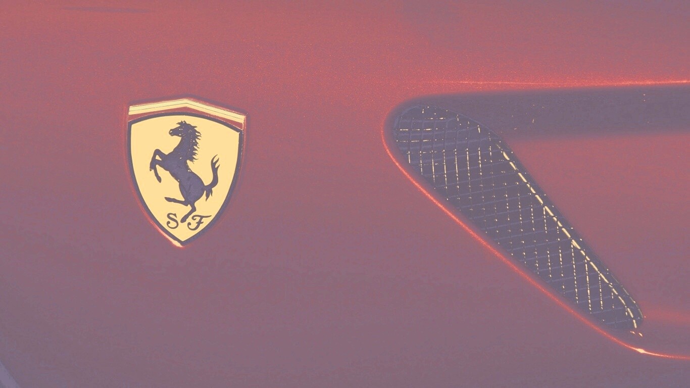 Символ Ferrari обои