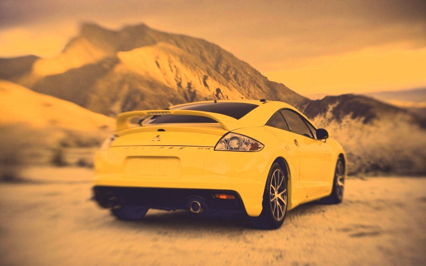 Mitsubishi в горах обои