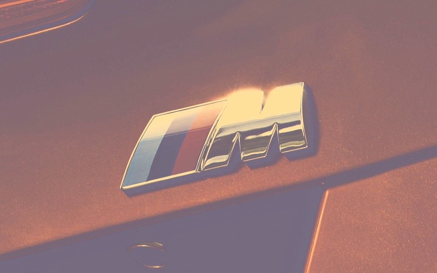 Логотип BMW M1 Series обои