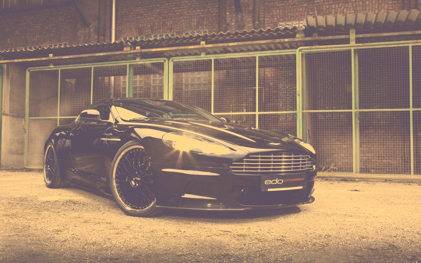 Aston Martin обои