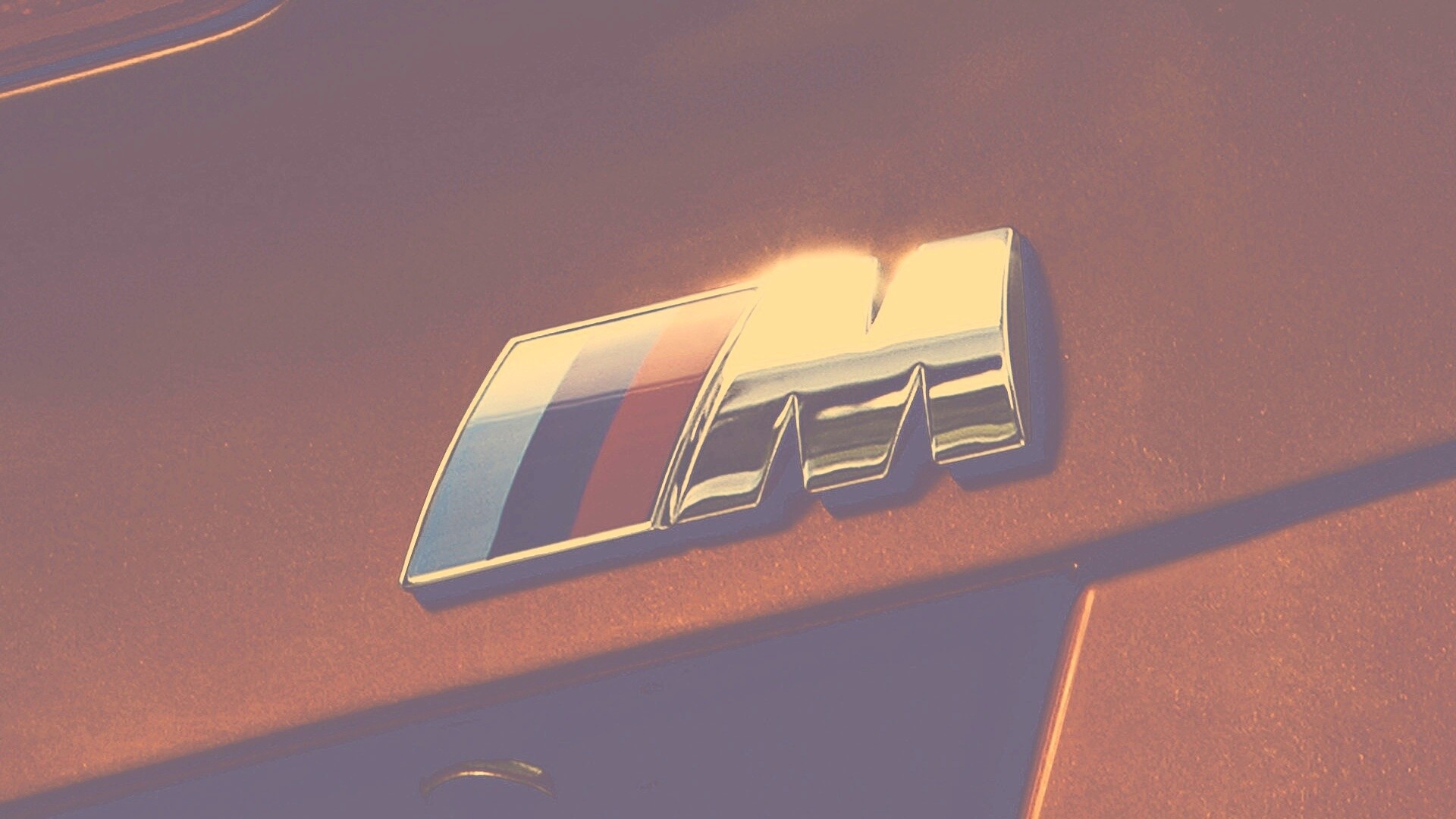 Логотип BMW M1 Series обои