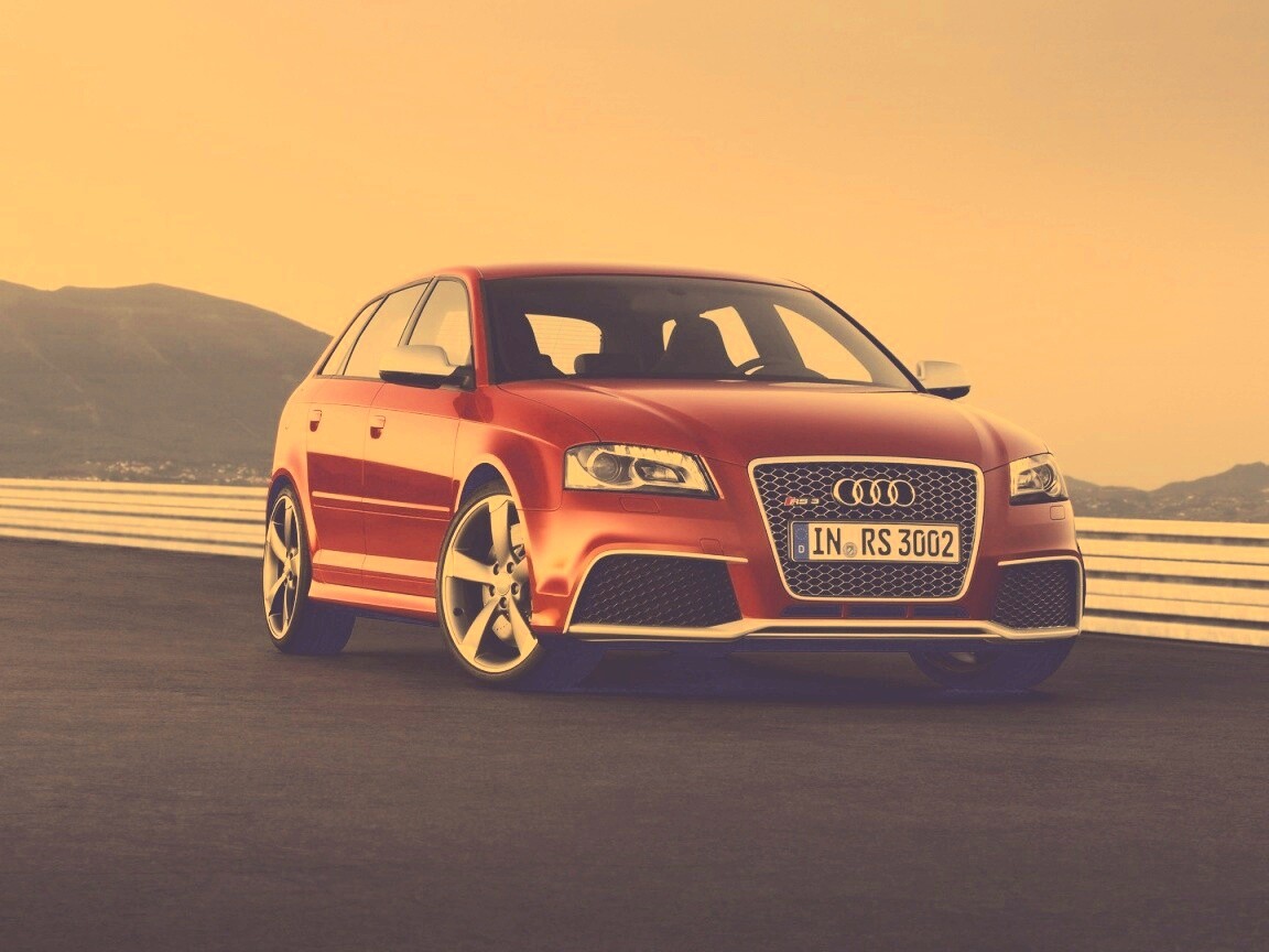 Красная Audi RS3 спереди обои