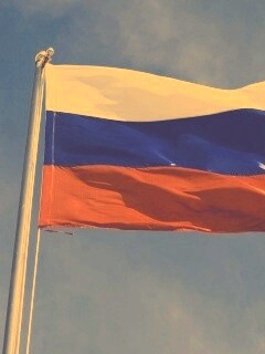 Флаг России на флагштоке обои