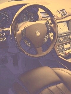 Салон Maserati Granturismo обои