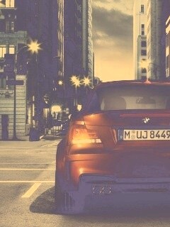 BMW M1 на улицах города обои