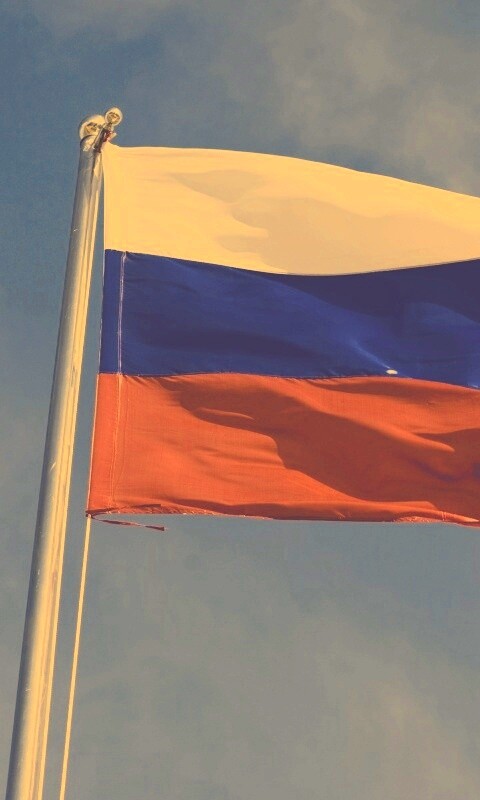 Флаг России на флагштоке обои