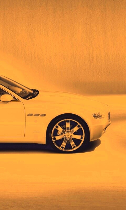 Maserati Quattroporte сбоку обои