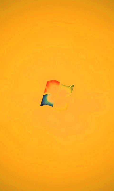 Сочный зеленый логотип Windows 7 обои