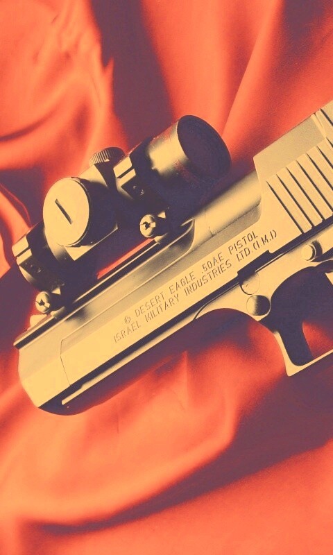 Пистолет Desert Eagle с прицелом обои