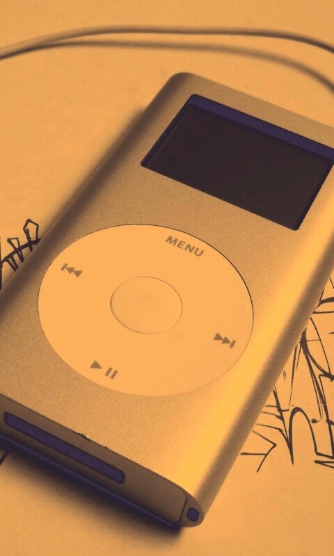 iPod на лиске с граффити обои