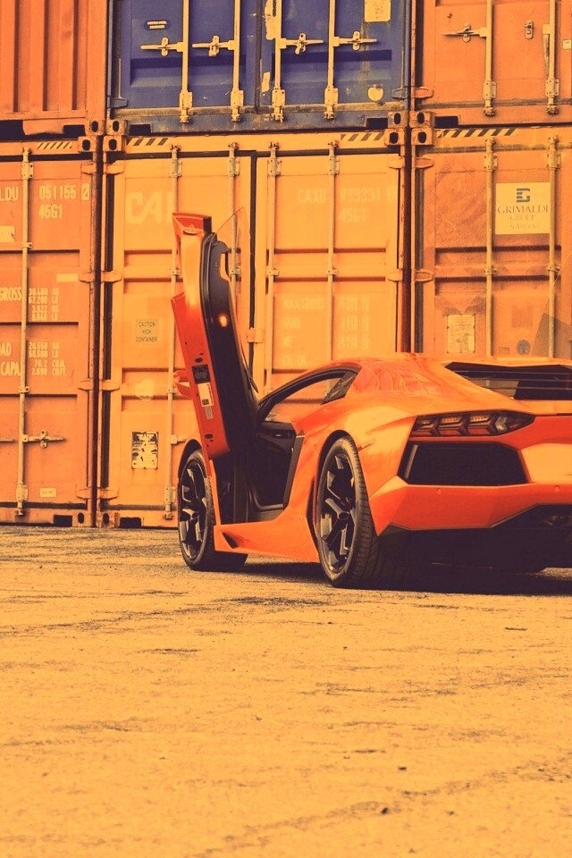 Оранжевый Авентадор обои