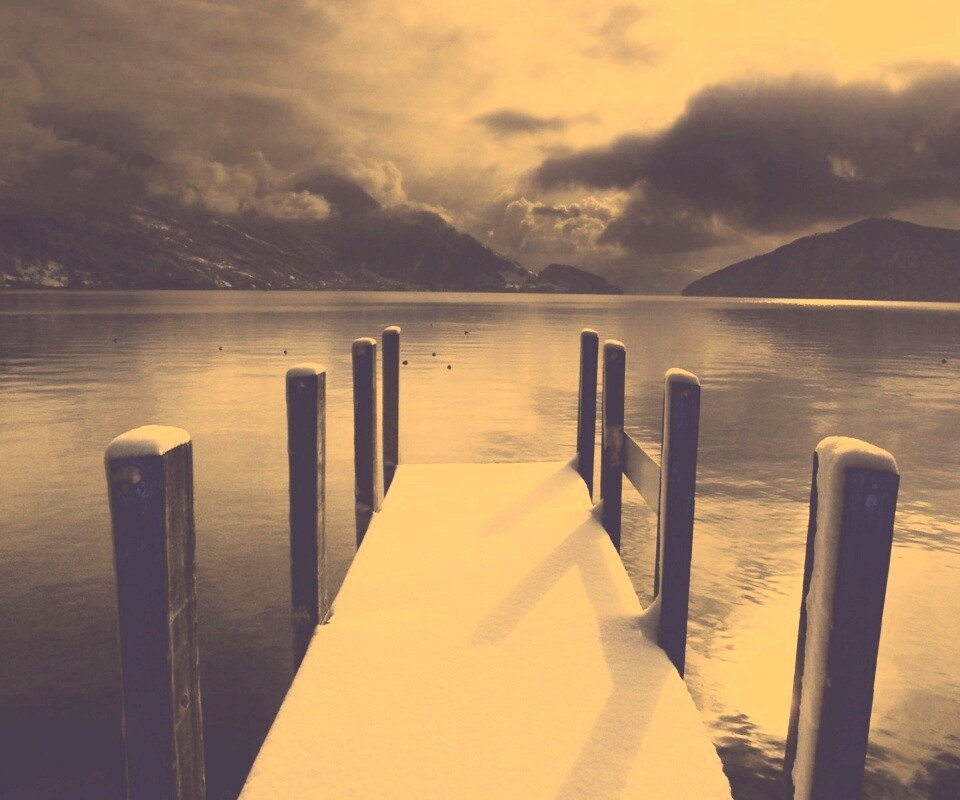 Заснеженный причал обои