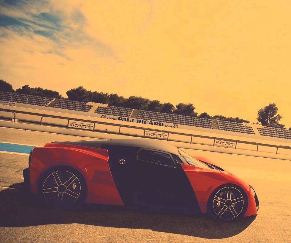 Marussia на треке обои