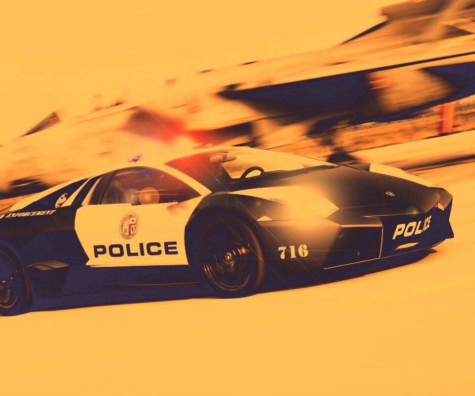 Полицейска Lamborghini из NFS обои