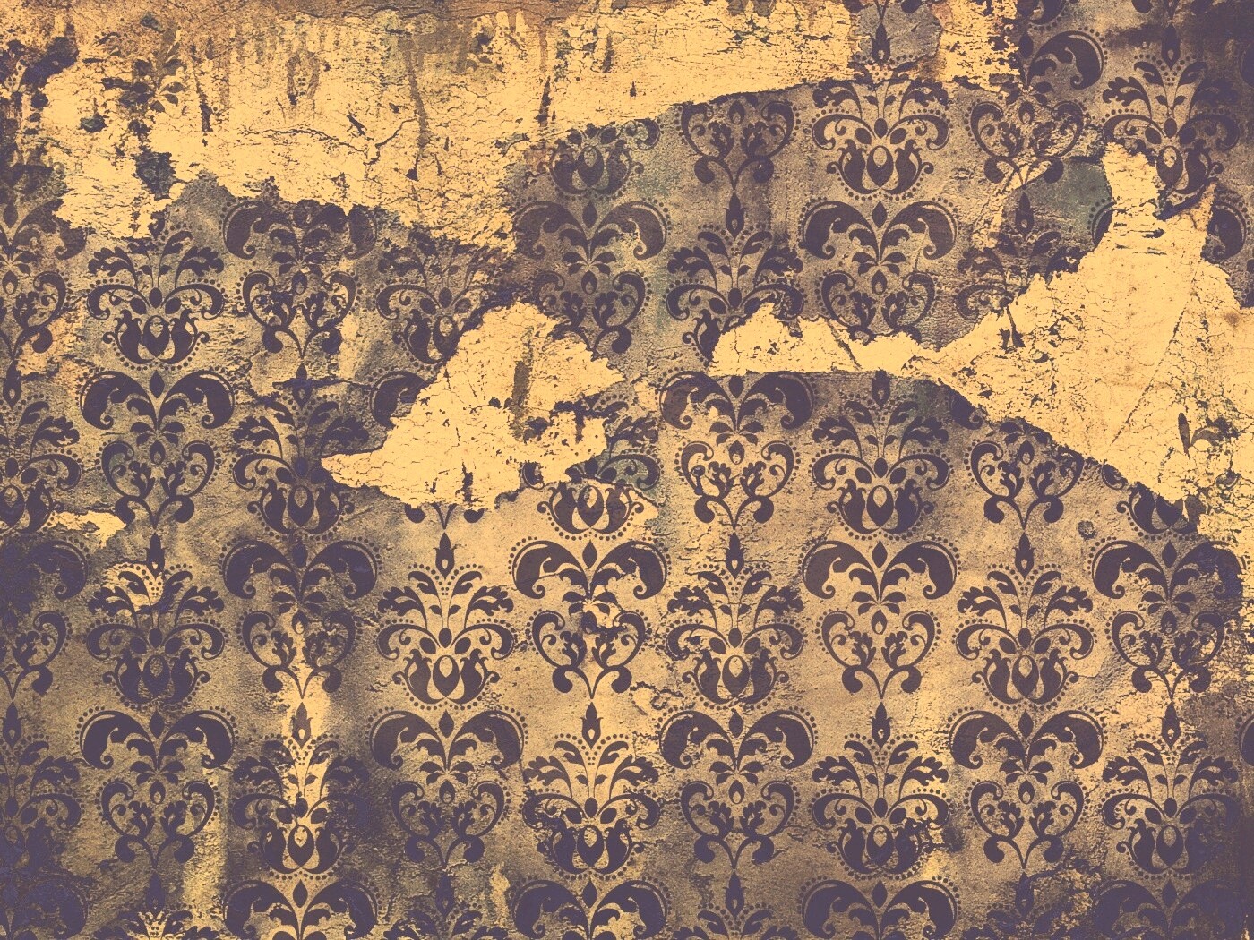 Рваные винтажные обои и штукатурка обои