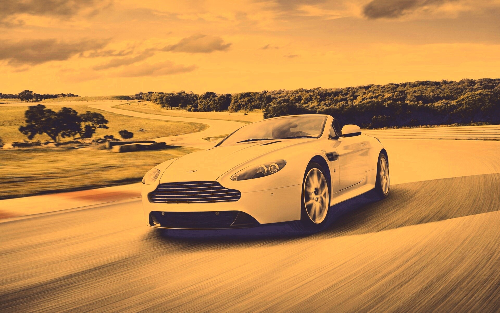 Aston Martin обои