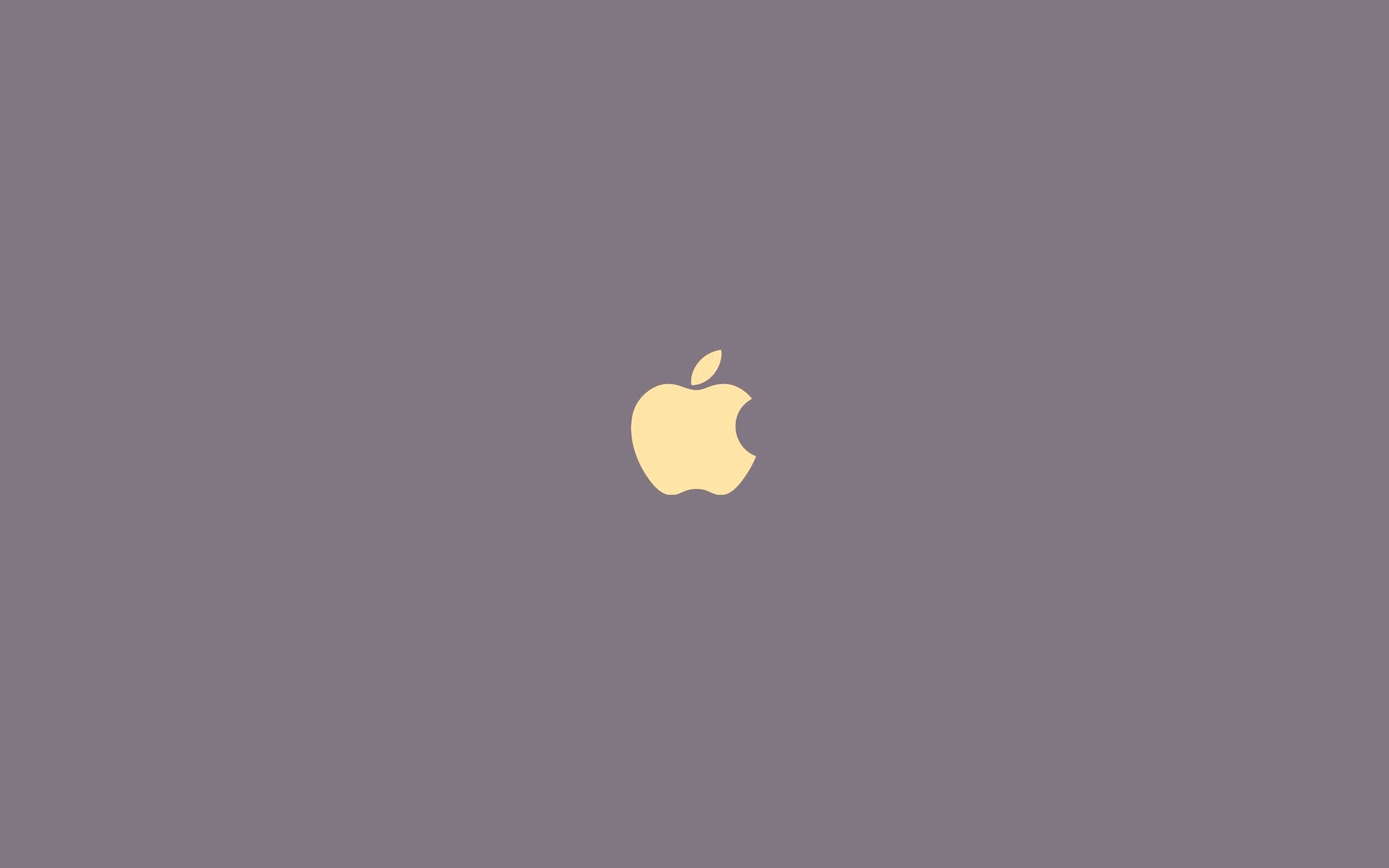 Логотип Apple на черном фоне обои