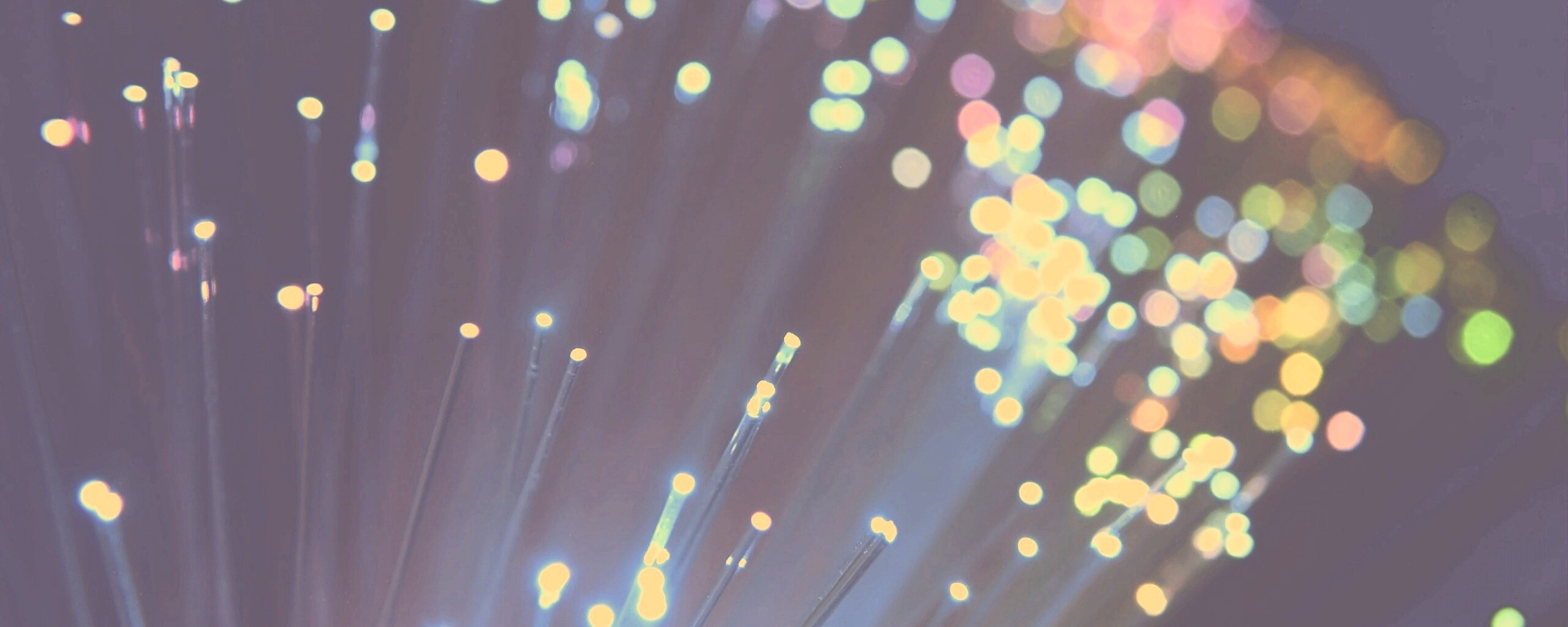 Огоньки на оптоволокне обои