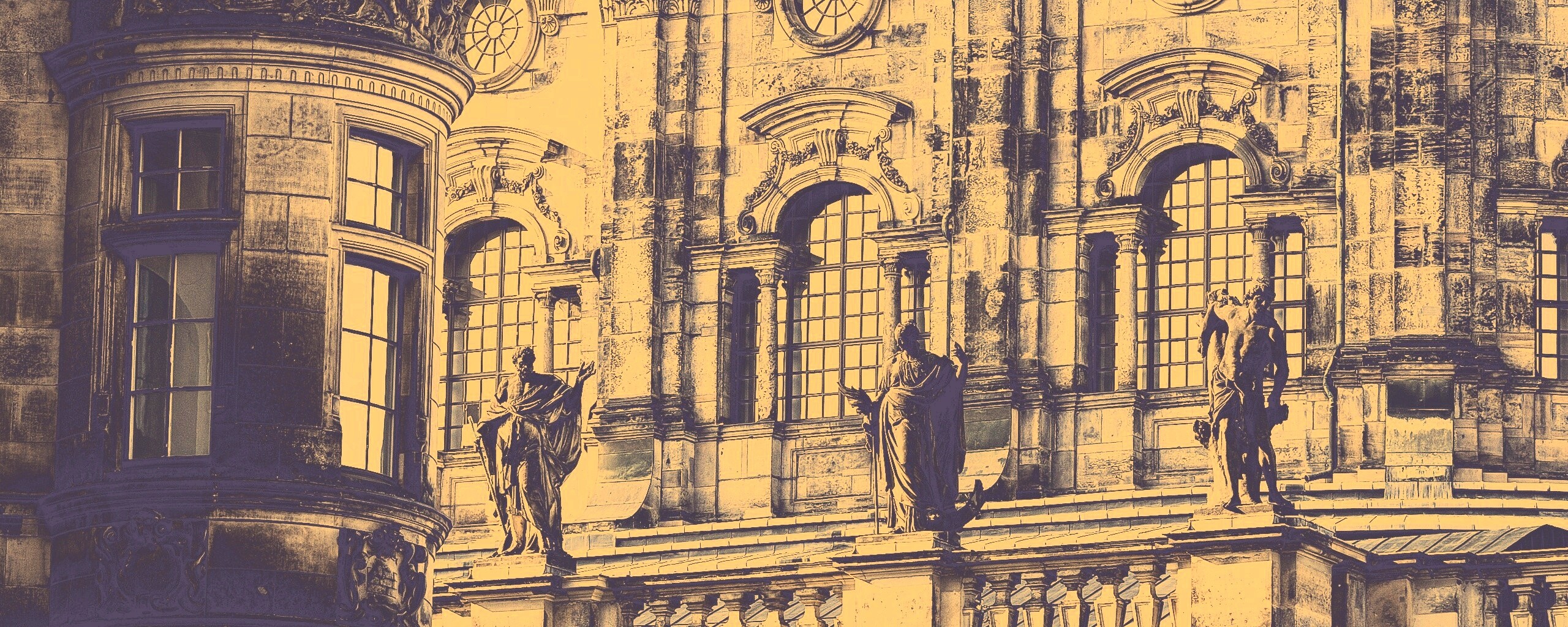 Hofkirche в Дрездене обои